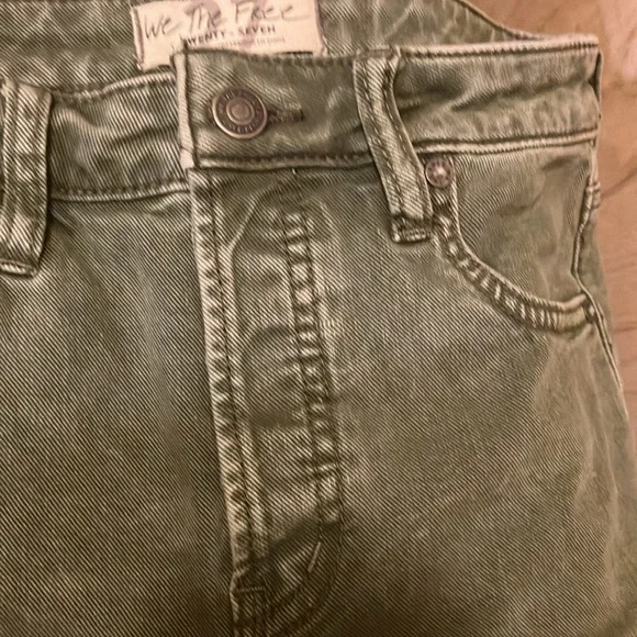 Free People denim shorts - Picture 12 of 12